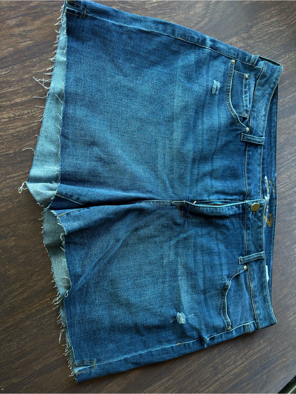 Seven7 Weekend Easy Fit Short Jeans in Dark Blue - Picture 3 of 5